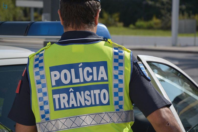 Cinco detenções por excesso de álcool