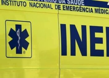 Colisão de dois veículos em Oleiros