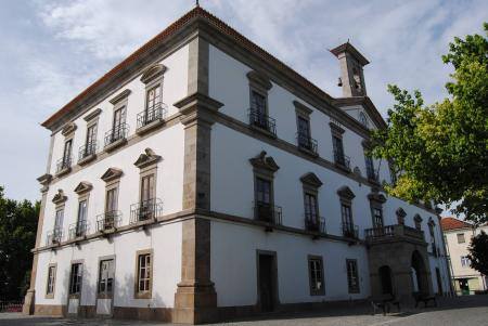 Das famílias mais carenciadas
