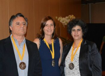 Homenagem a médicos com 25 anos na Ordem