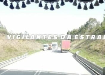 Pesado transporte de combustível avariado no IC8