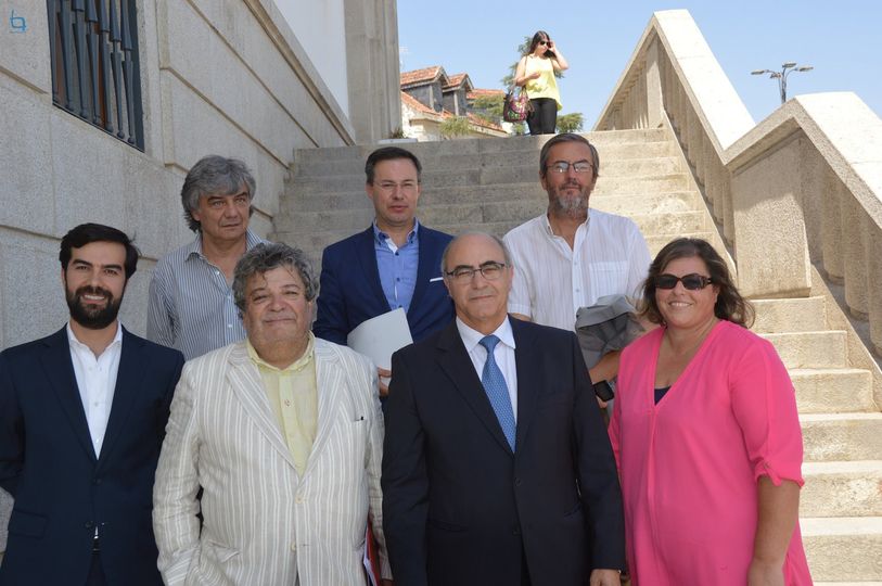 "Portugal à Frente" entrega lista no Tribunal