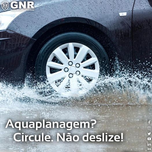 Sabe o que é a Aquaplanagem?