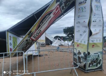 Tempestade momentânea resulta em quatro feridos e destrói estrutura na Baja Port
