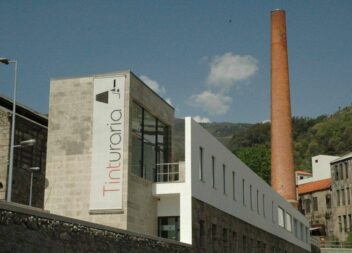 Tinturaria recebe workshop 'Cadavre - Exquis