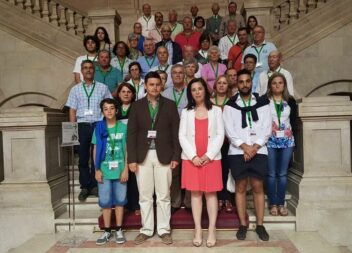 Tojeirenses visitam Parlamento