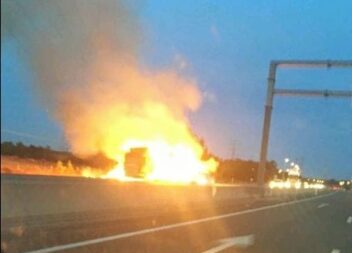 Carro ardeu na totalidade na A23 e provoca queimaduras num homem