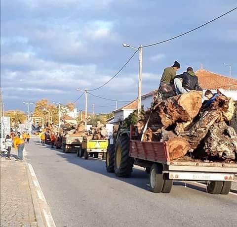 Como manda a tradição