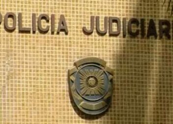 Corpo carbonizado encontrado dentro de carro na Guarda, Polícia Judiciária está