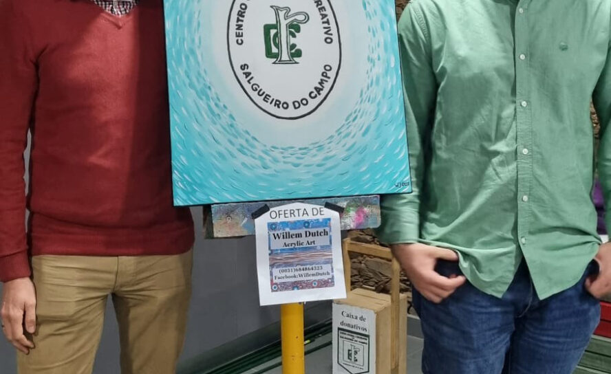 O Centro Cultural e Recreativo de Salgueiro do Campo recebeu uma exposição de qu