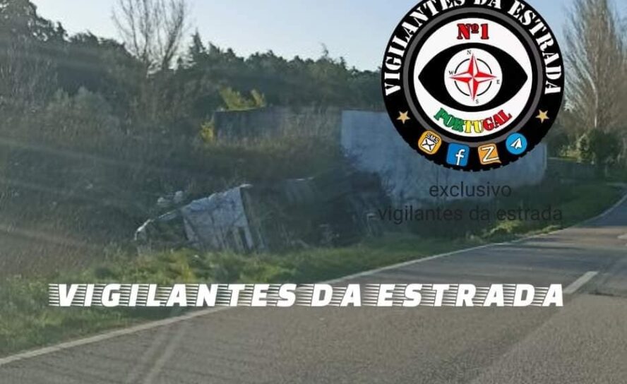 Camião capotou na Soalheira