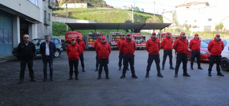 Equipa de Intervenção Permanente dos Bombeiros de Penamacor com cinco novos elem