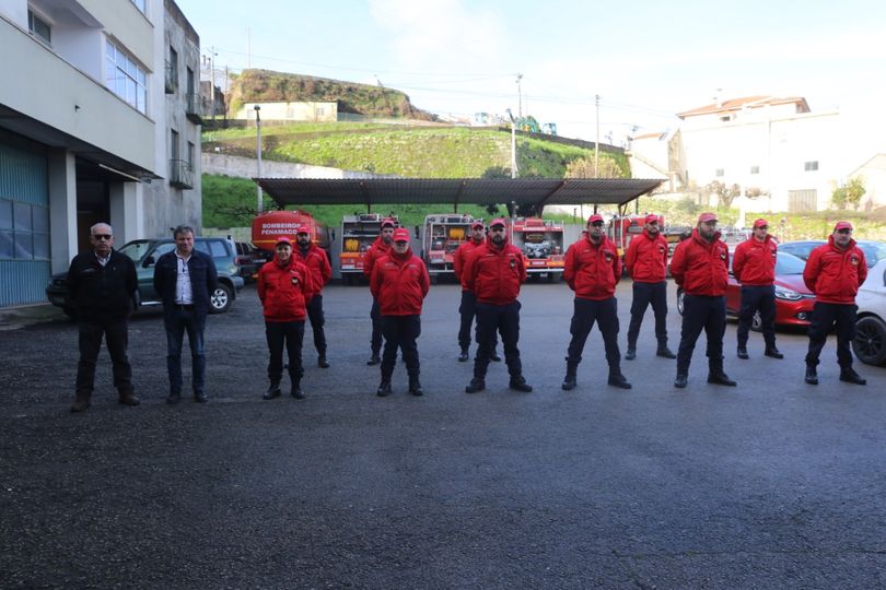 Equipa de Intervenção Permanente dos Bombeiros de Penamacor com cinco novos elem