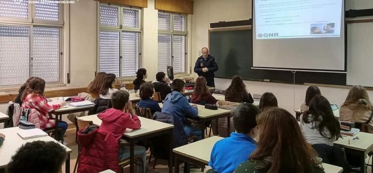 GNR sensibiliza para o bullying na Sertã