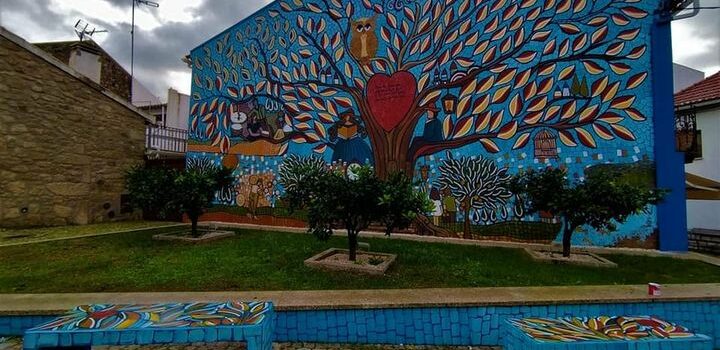 Louriçal do Campo: Rosário Bello deu novas cores à Freguesia.