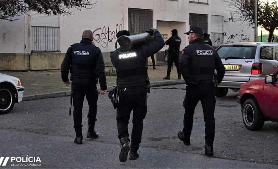 Operação Especial em Castelo Branco resulta em apreensão de armas de fogo e vári