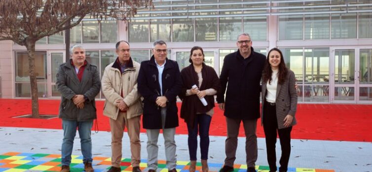 Pavilhão Desportivo e Escola Básica em Cernache de Bonjardim tem novos pavimento