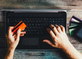 Portugueses fizeram mais compras neste dezembro do que no anterior