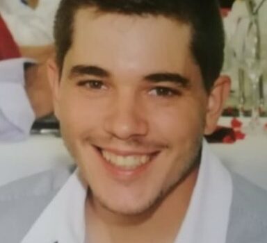 Faleceu