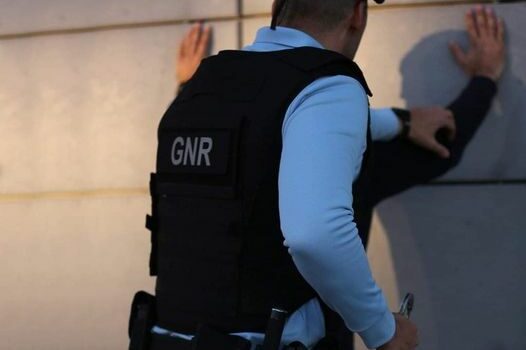 Arguido por roubo por esticão no concelho do Fundão
