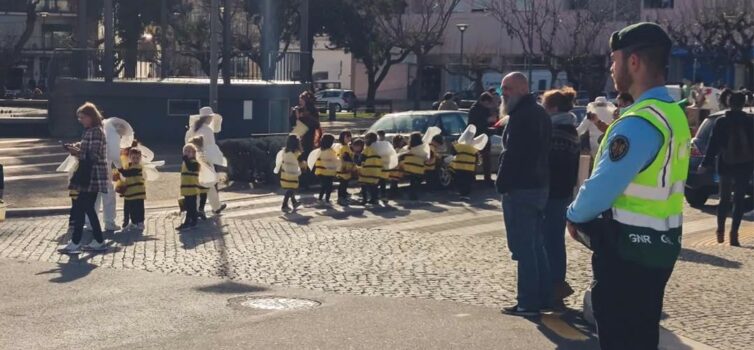 GNR garantiu segurança no desfile de Carnaval a crianças de Oleiros e Sertã.
