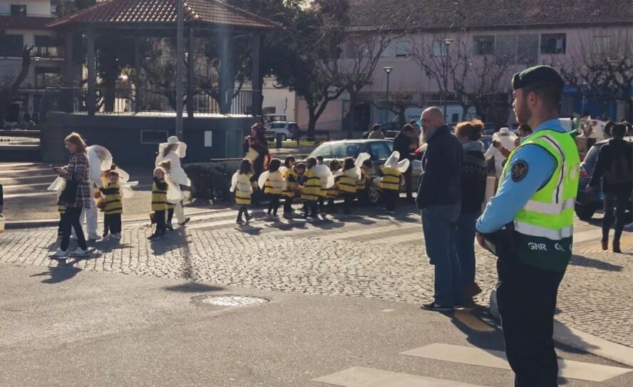 GNR garantiu segurança no desfile de Carnaval a crianças de Oleiros e Sertã.