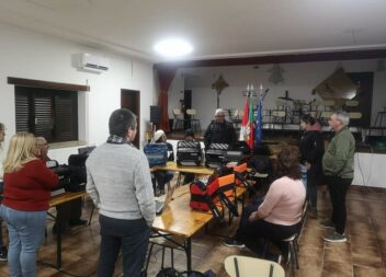 Liga Dos Amigos de Penha Garcia promove Curso de Acordeão e Concertinas
