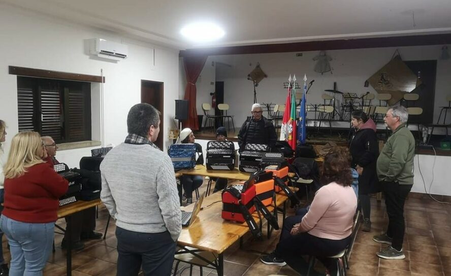 Liga Dos Amigos de Penha Garcia promove Curso de Acordeão e Concertinas
