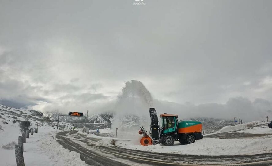 Meios envolvidos na limpeza dos acessos à Serra da Estrela.