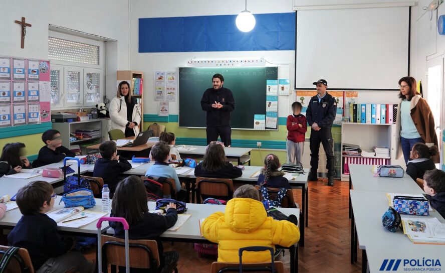 PSP de Castelo Branco Visita Infantário do Centro Social Padres Redentoristas