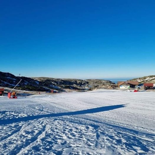Pistas abertas na Serra da Estrela.