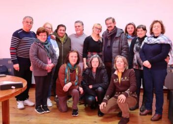 Rosário Bello ministra aulas de pintura na USALBI
