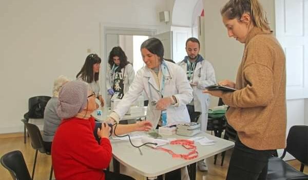 Alunos de medicina realizam rastreios gratuitos no concelho de Proença-a-Nova