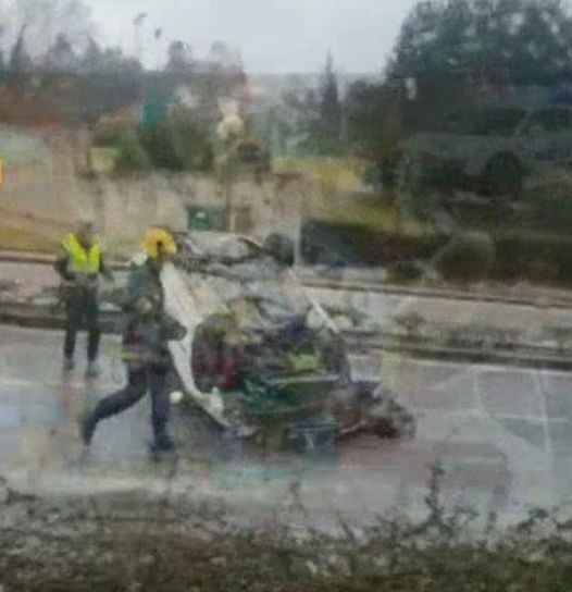 Despiste na Covilhã resulta em danos materias