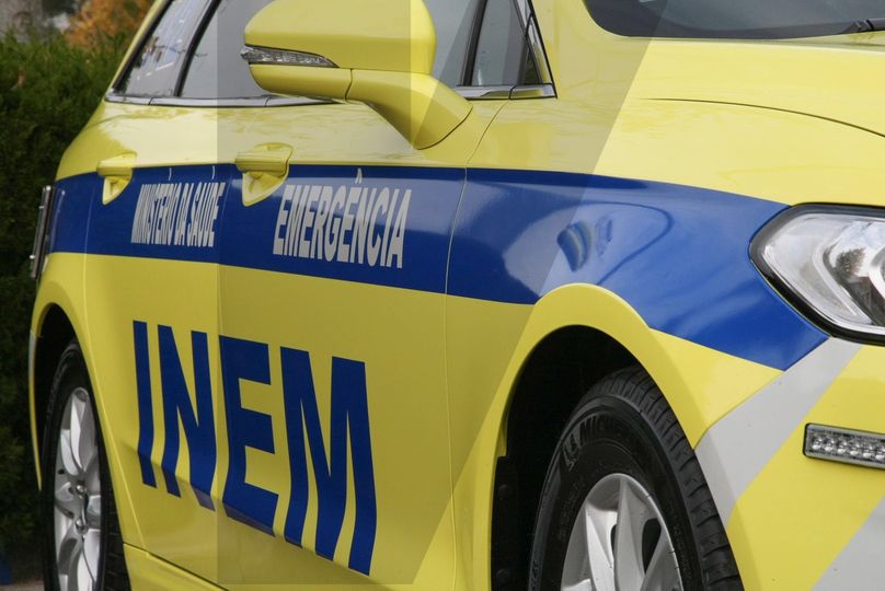 Despiste na N18 provoca ferimentos leves numa mulher