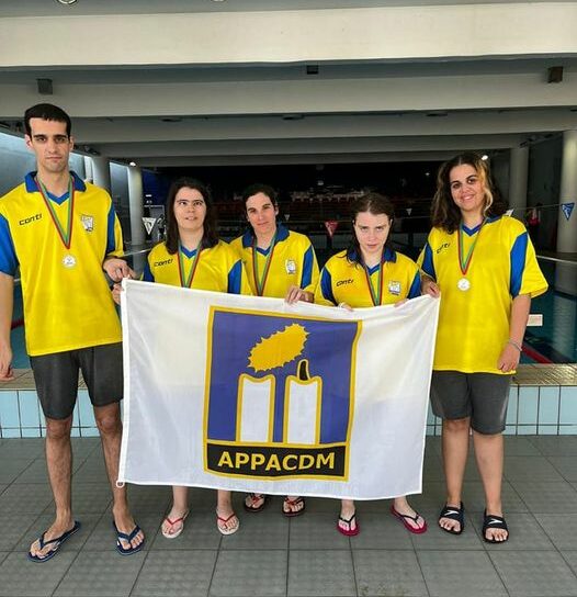 Desporto Adaptado da APPACDM de Castelo Branco participa no I Open de Natação Se