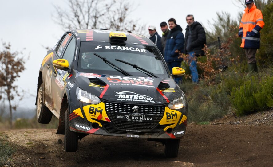 Pedro Silva e Roberto Santos alcançam Top 5 no início do Campeonato