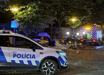 Carro arde parcialmente em Castelo Branco