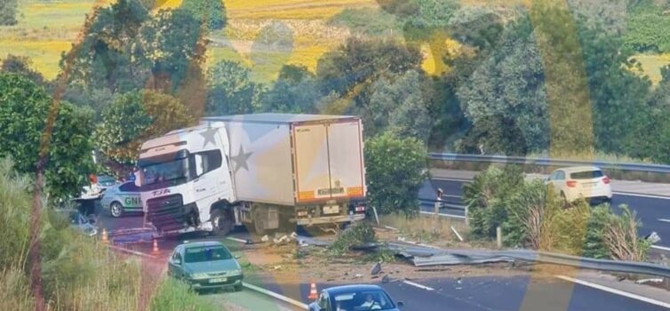 Despiste de pesado leva ao corte de trânsito na A23