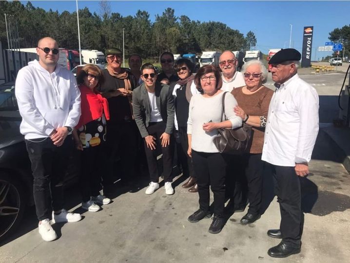O Grupo de Cavaquinhos de Salgueiro do Campo, em viagem para Aveiro este sábado,