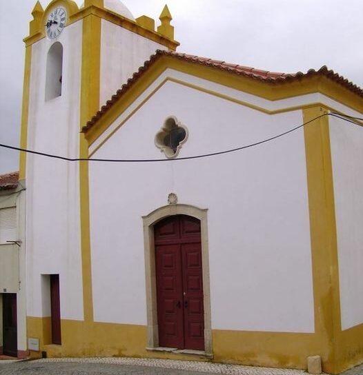 Padre recusa-se a fazer funeral de jovem
