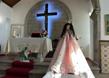 Procissão em Honra de Nossa Senhora das Cabeças