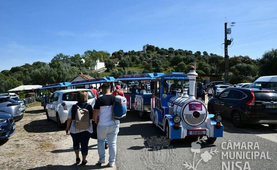 Romaria de Nossa Senhora da Graça com comboio turístico em Nisa