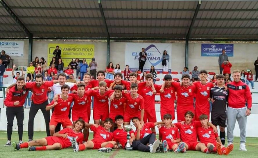 ADC Proença-a-Nova conquista o Campeonato Distrital - Juvenis Futebol 11