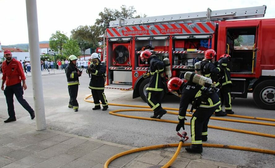 Bombeiros de Oleiros testaram resposta dos alunos com simulacro de incêndio