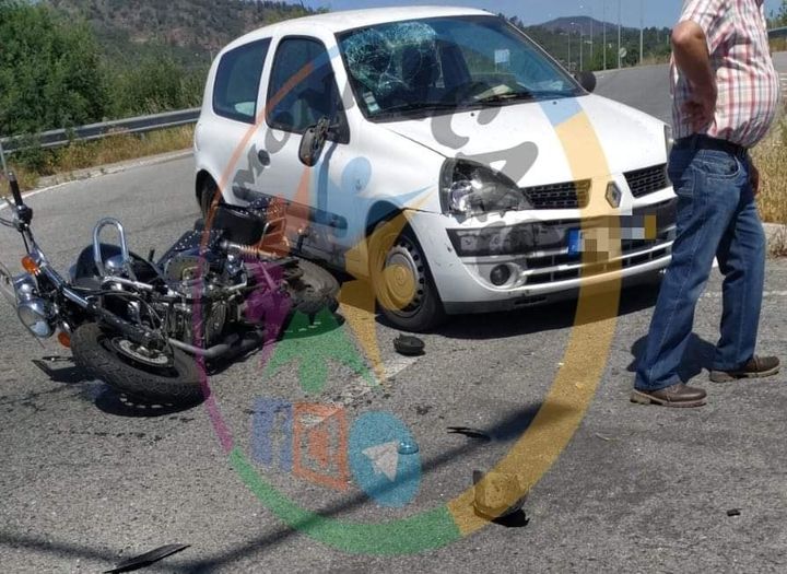 Colisão entre carro e moto faz um ferido em Belmonte