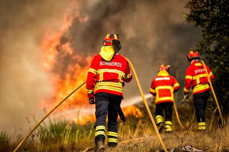 Incêndio deflagra em Sarzedas