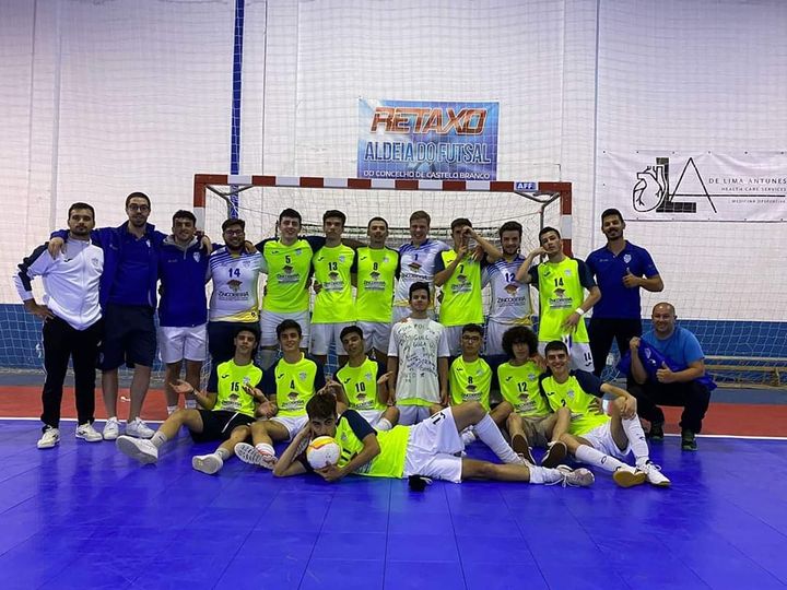 Retaxo vence Torneio de Encerramento de Juniores