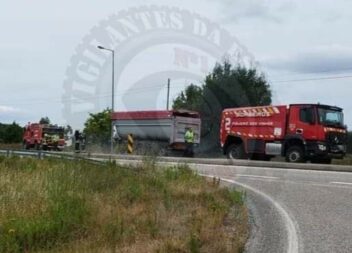 Incêndio rodoviário no IC8