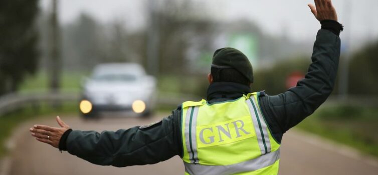Militares da GNR vão receber parte do valor das multas que passarem